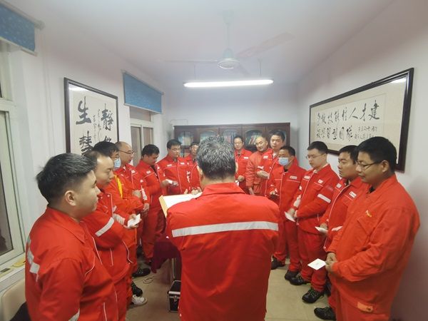 公司探傷工技能鑒定實(shí)操考試圓滿完成